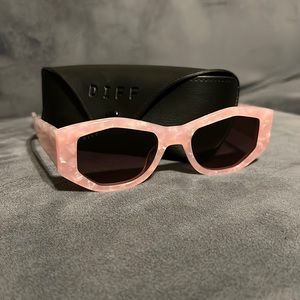 Diff Sunglasses